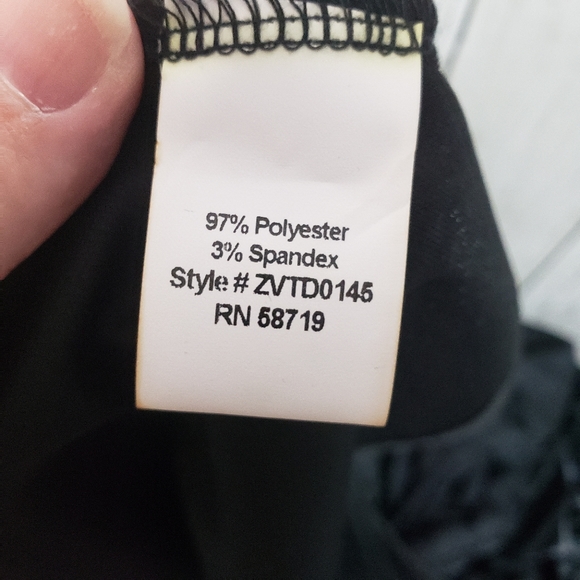 New! NY Collention Black Velvety Sheath Dress Plus - Picture 6 of 6